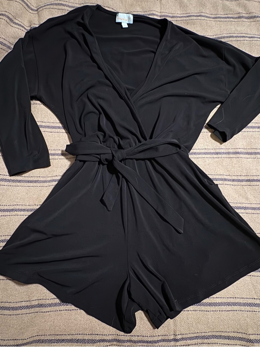 Black Wrap Romper Jumpsuit with Waist Tie and Pockets! Size Medium-Large